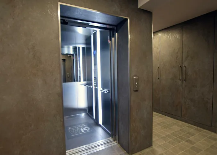 Jewish Quarter Comfort - In *